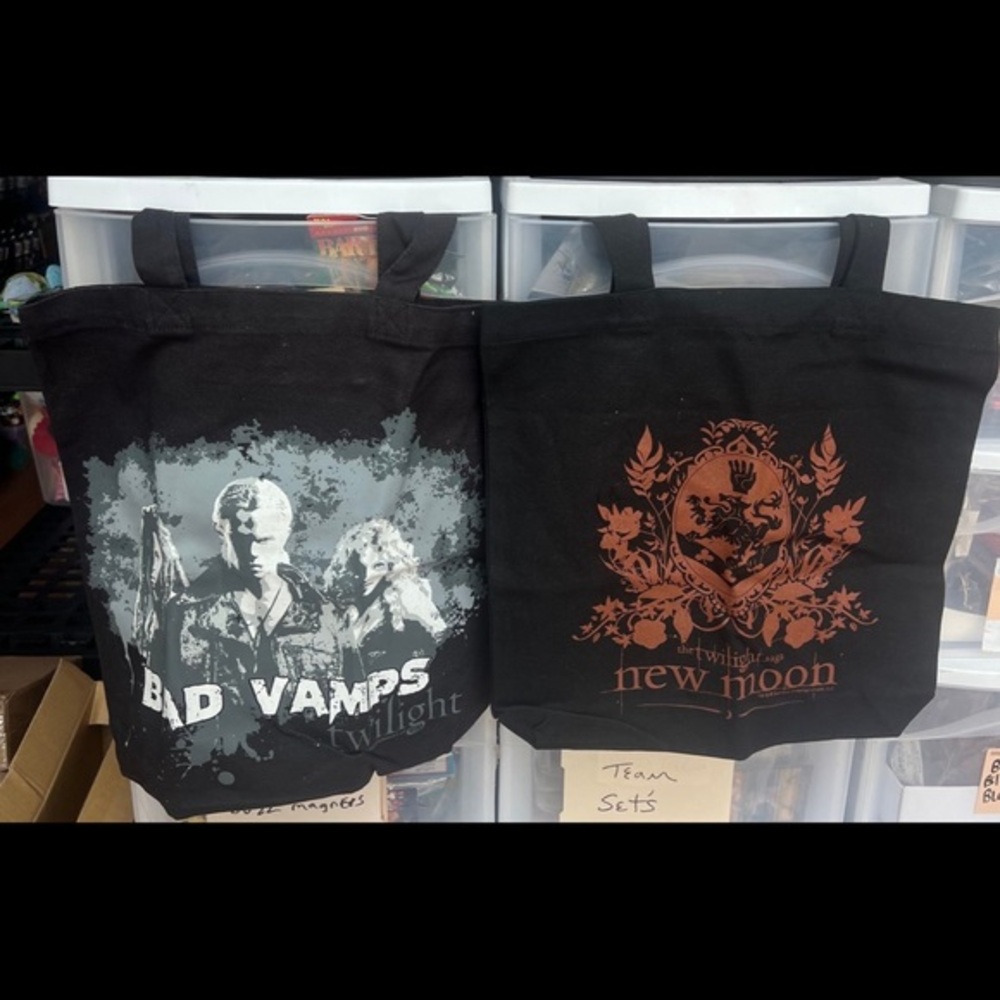 NECA Twilight Saga New Moon Tote Bag Black & Bad Vamps Canvas Tote Bag Set New